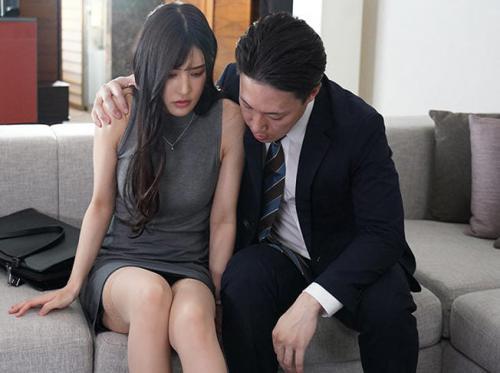 Shoko Takahashi và anh sếp dâm đãng hứa tăng lương nếu chịu ngủ cùng sếp