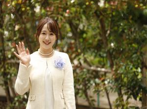 Món quà Marina Shiraishi dành tặng cho con trai nhân ngày tốt nghiệp